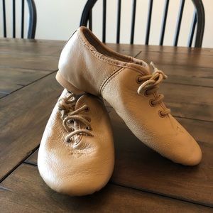 Girls Dance Shoes